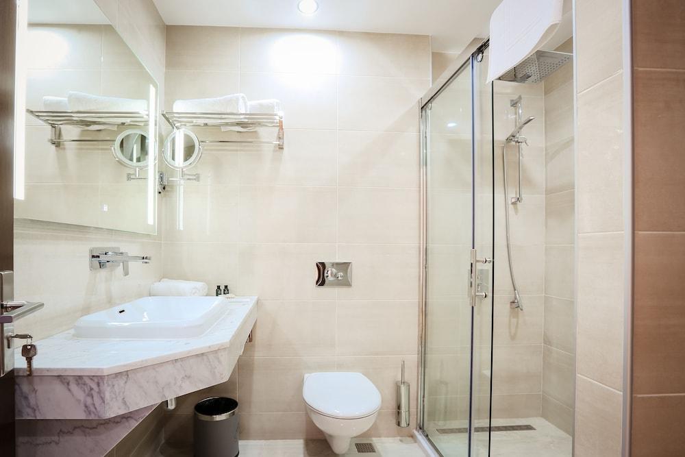 Elisi By Gtm Hotel Tbilisi Bagian luar foto