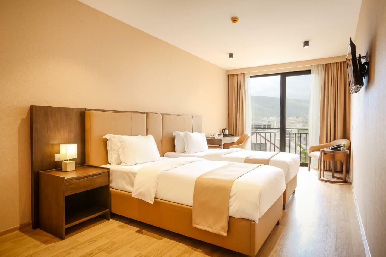 Elisi By Gtm Hotel Tbilisi Bagian luar foto